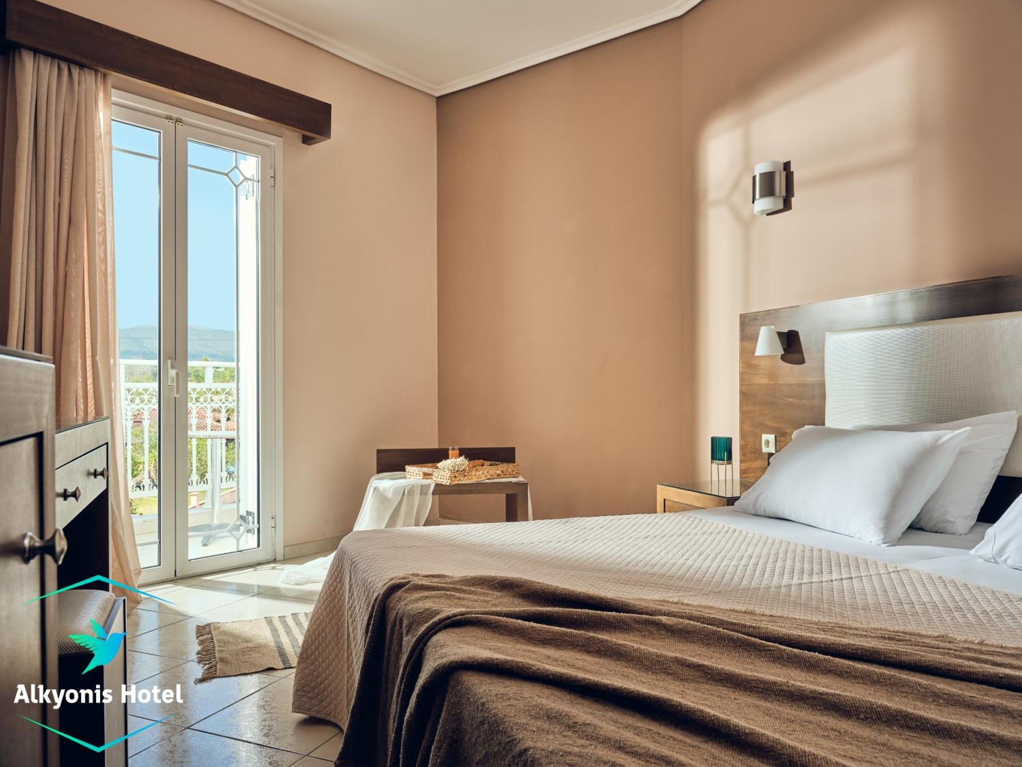 Alkyonis Hotel Laganas Extérieur photo