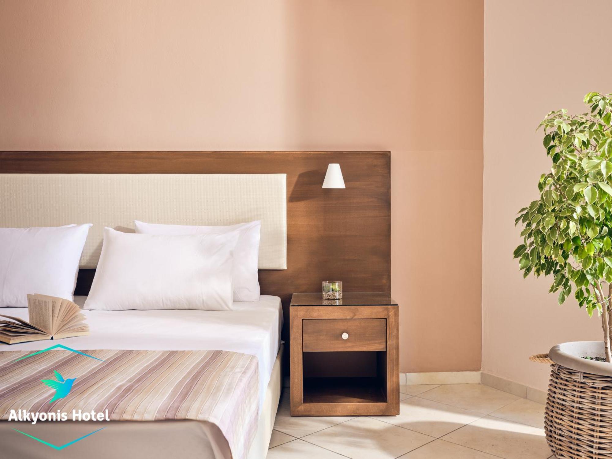 Alkyonis Hotel Laganas Extérieur photo